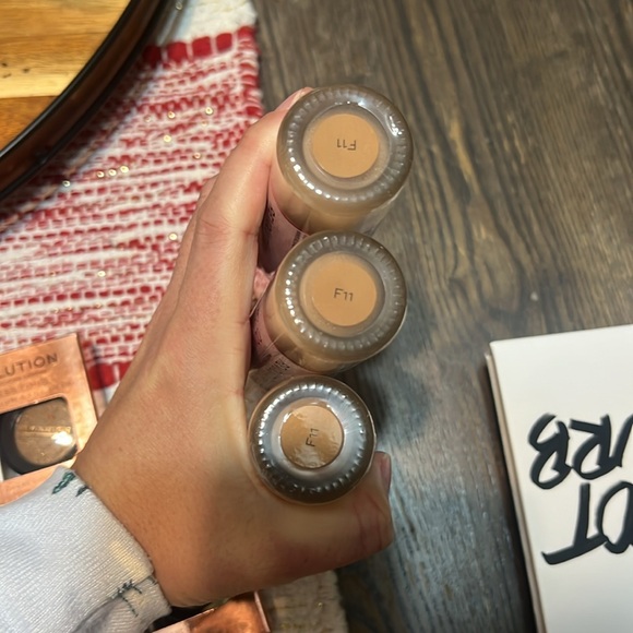 Set of three nine items-each - Picture 15 of 16